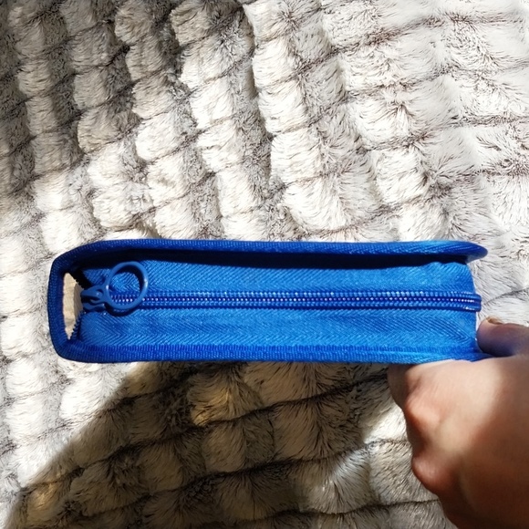 Creating Keepsakes Paper Punch Set Of 12 Assorted ½" Punches - Picture 8 of 13